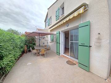 Ferienhaus für 4 Personen, mit Terrasse und Pool in Saintes-Maries-de-la-Mer
