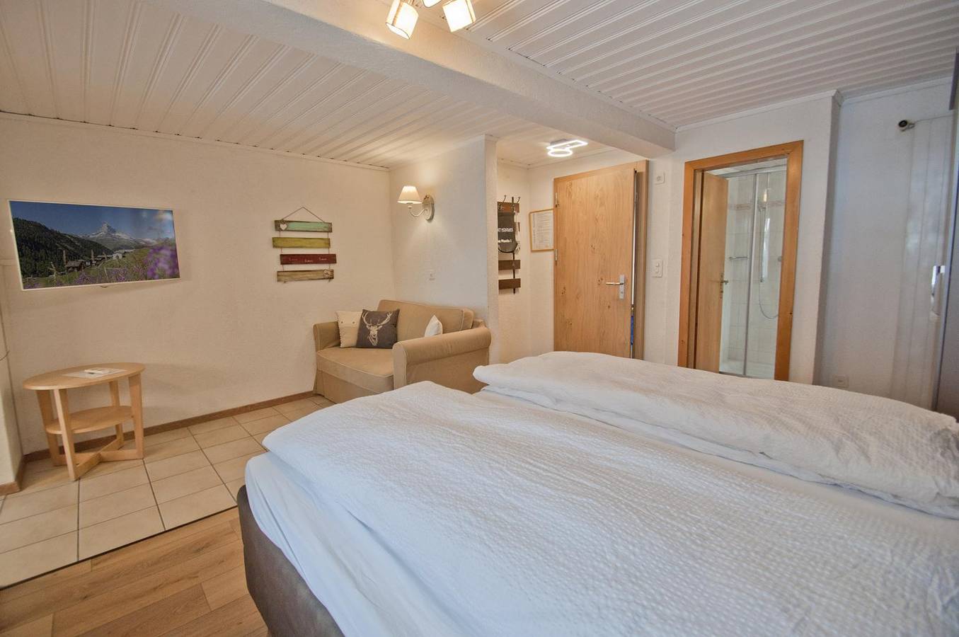 Entire apartment, Chalet Aeschhorn, Studio Lord Douglas in Zermatt, Wallisian Alps