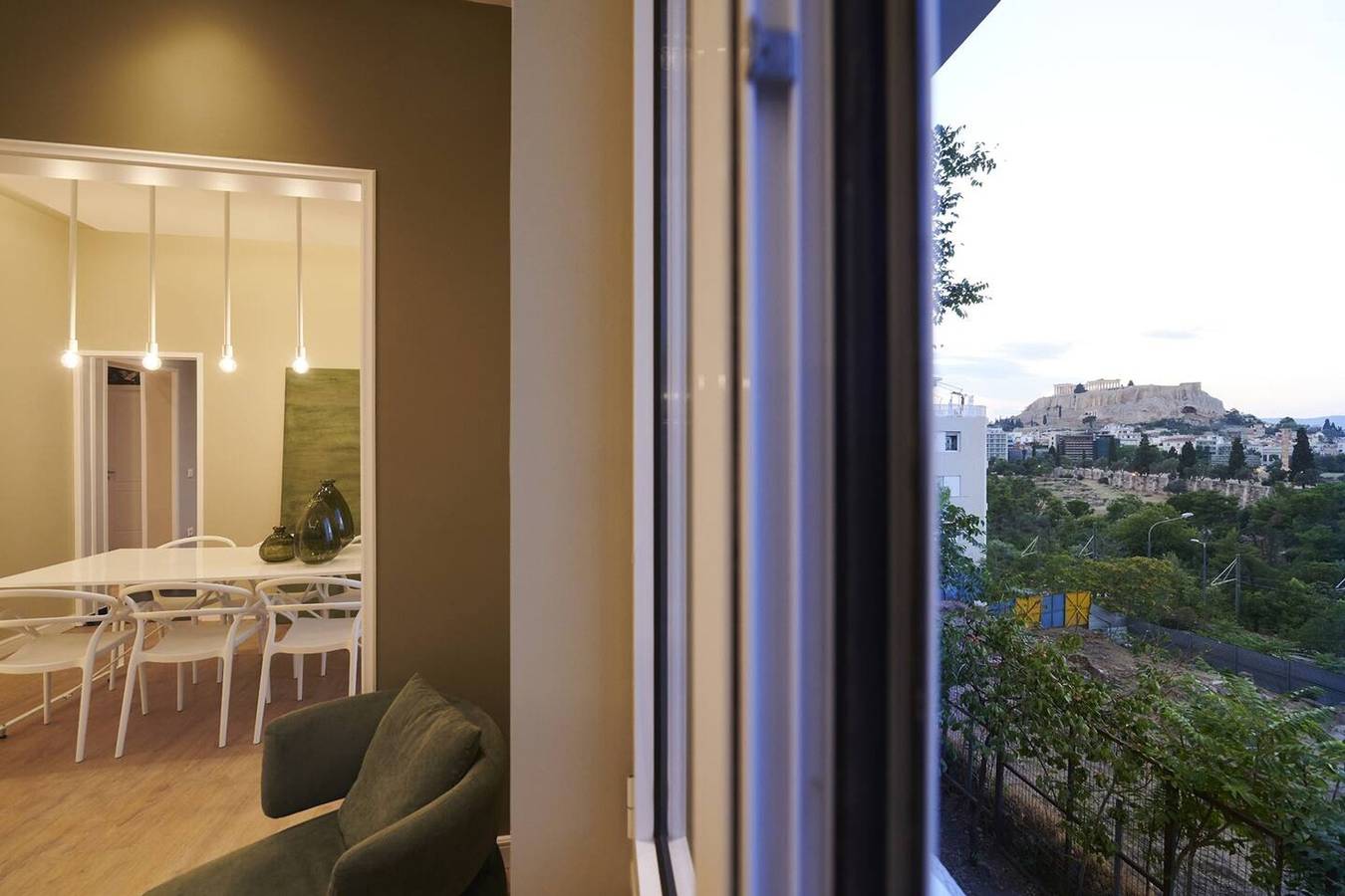 Entire apartment, Ma Maison Acropolis Mansion,3bdr Suite N°6,400Mbps in Central Section of Athens, Athens