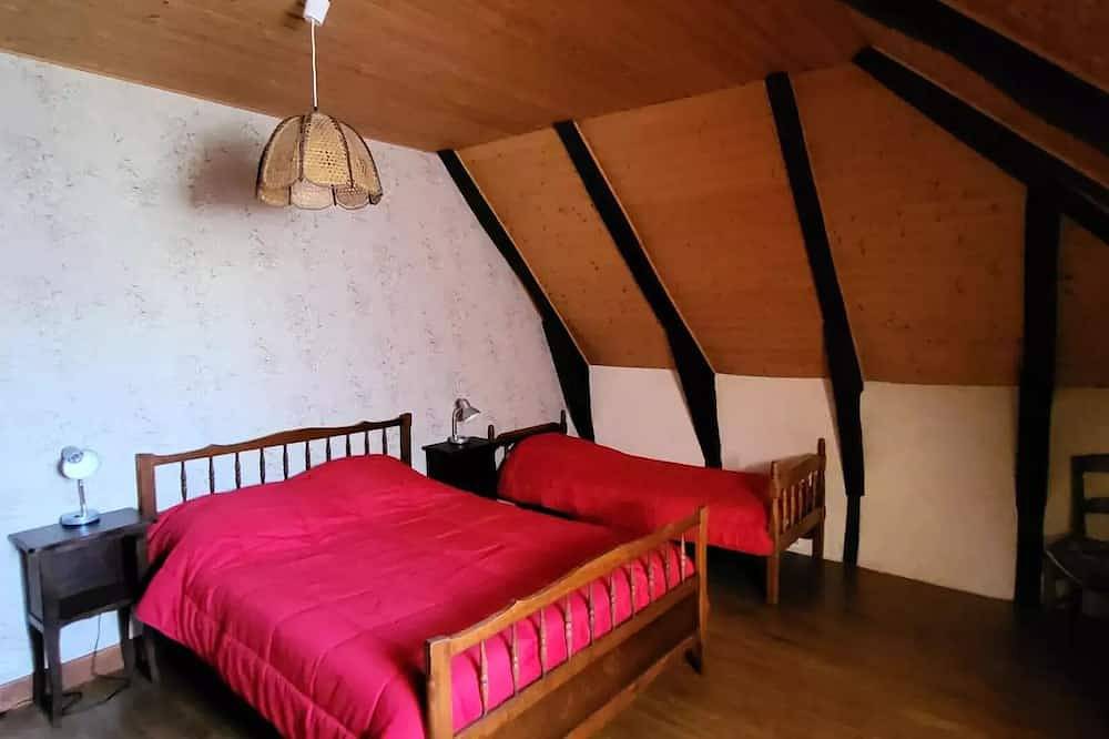Gîte de France 4 personnes in Latronche, Région de Tulle
