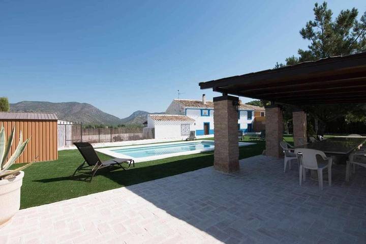 Casa rural para 8 personas, con piscina además de jardín y vistas, Se admiten mascotas en Caravaca de la Cruz - 2