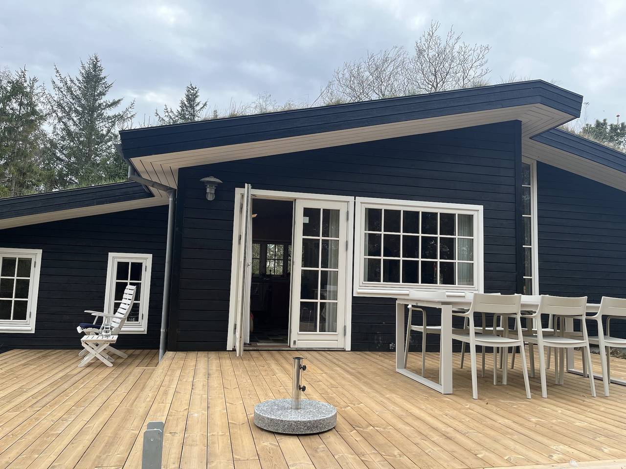 Schönes Ferienhaus, 1. Reihe zum Wasser in Fur, Limfjord in Westjütland