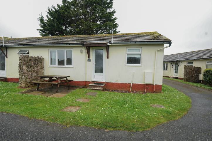 Lodge für 4 Personen, mit Garten und Pool in England