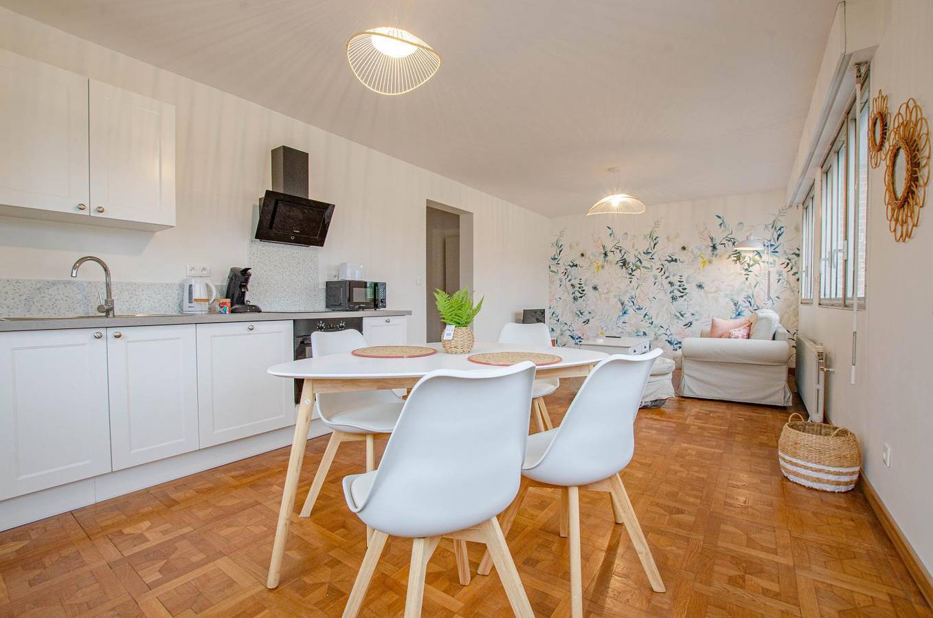 Le 1 Bis in Sainte-Savine, Aube (desambiguación)