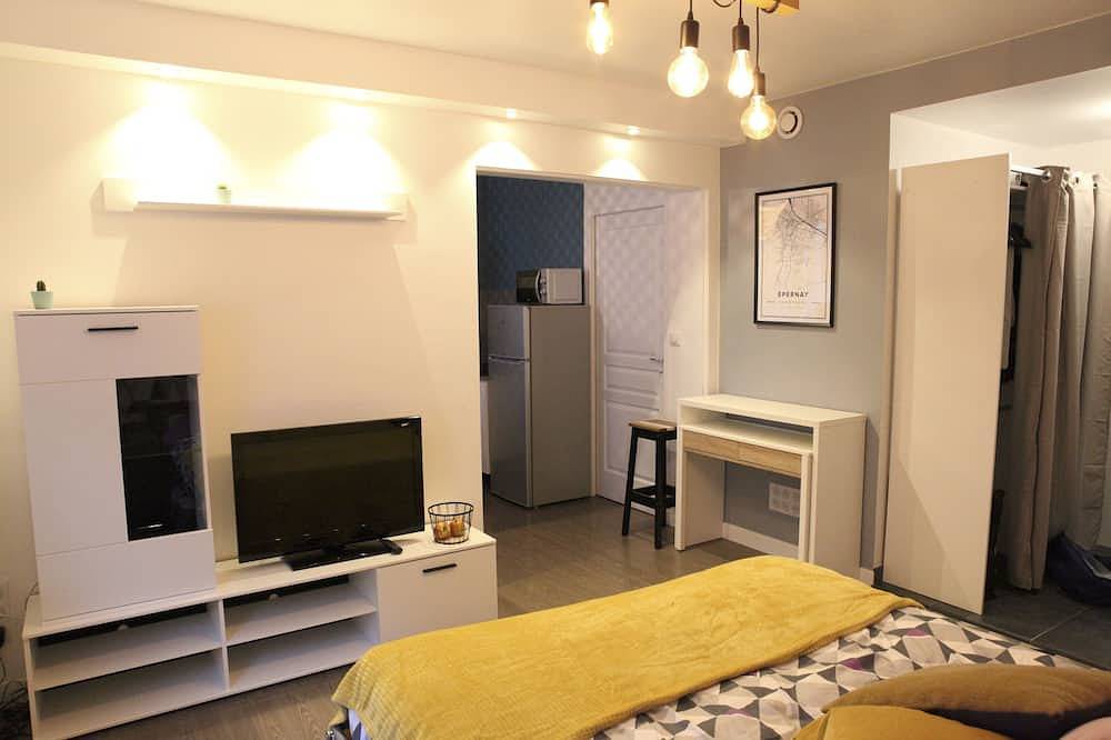 Entire apartment, Studio hyper downtown Épernay - Champagne in Épernay, Marne