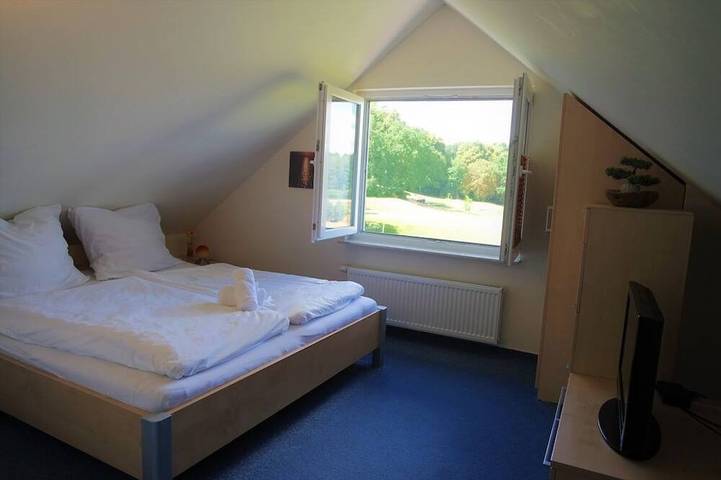 Bauernhof für 4 Personen, mit Balkon und Sauna in Göhren-Lebbin - 2