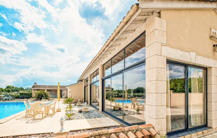 Gîte pour 6 personnes, avec terrasse et jardin, animaux acceptés à Gardonne