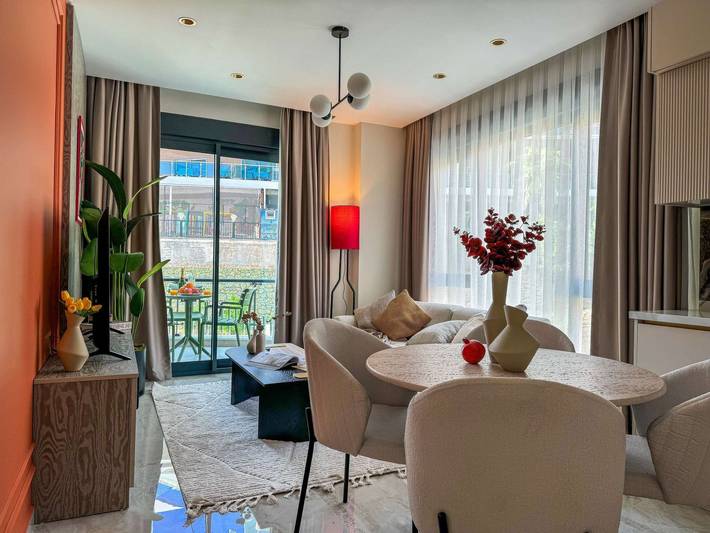 Ferienwohnung für 4 Personen, mit Pool und Balkon sowie Sauna in Alanya