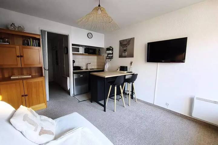 Gîte pour 4 personnes, avec balcon à Enchastrayes - 3