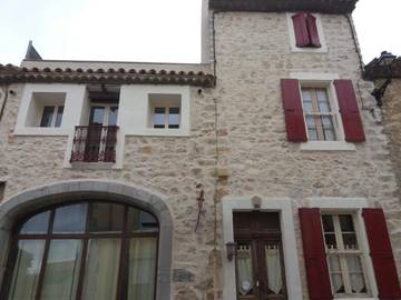 Chambre d’hôte pour 3 personnes, avec terrasse, animaux acceptés à Roquefort-des-Corbières