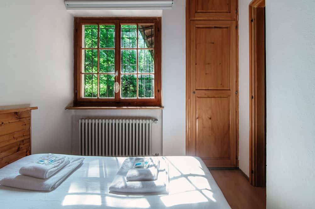 Ganze Wohnung, Charmantes Haus am Fluss im Verzascatal (Casa Al Fiume) in Lavertezzo, Tessiner Alpen