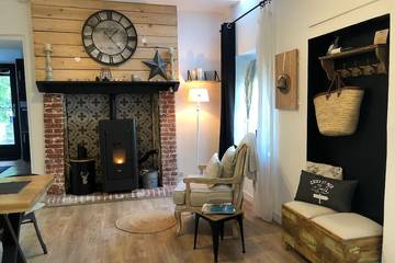 Gîte pour 4 personnes, avec jardin à Tourlaville
