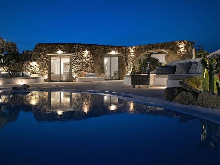 Ferienhaus für 14 Personen, mit Pool und Terrasse, mit Haustier - 1