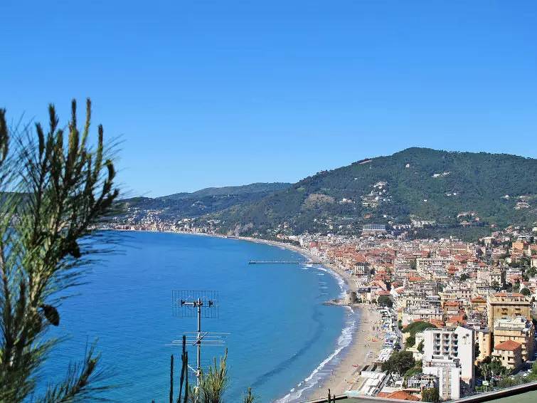 Appartement entier, 3 Pièces 6 Personnes in Alassio, Riviera di Ponente