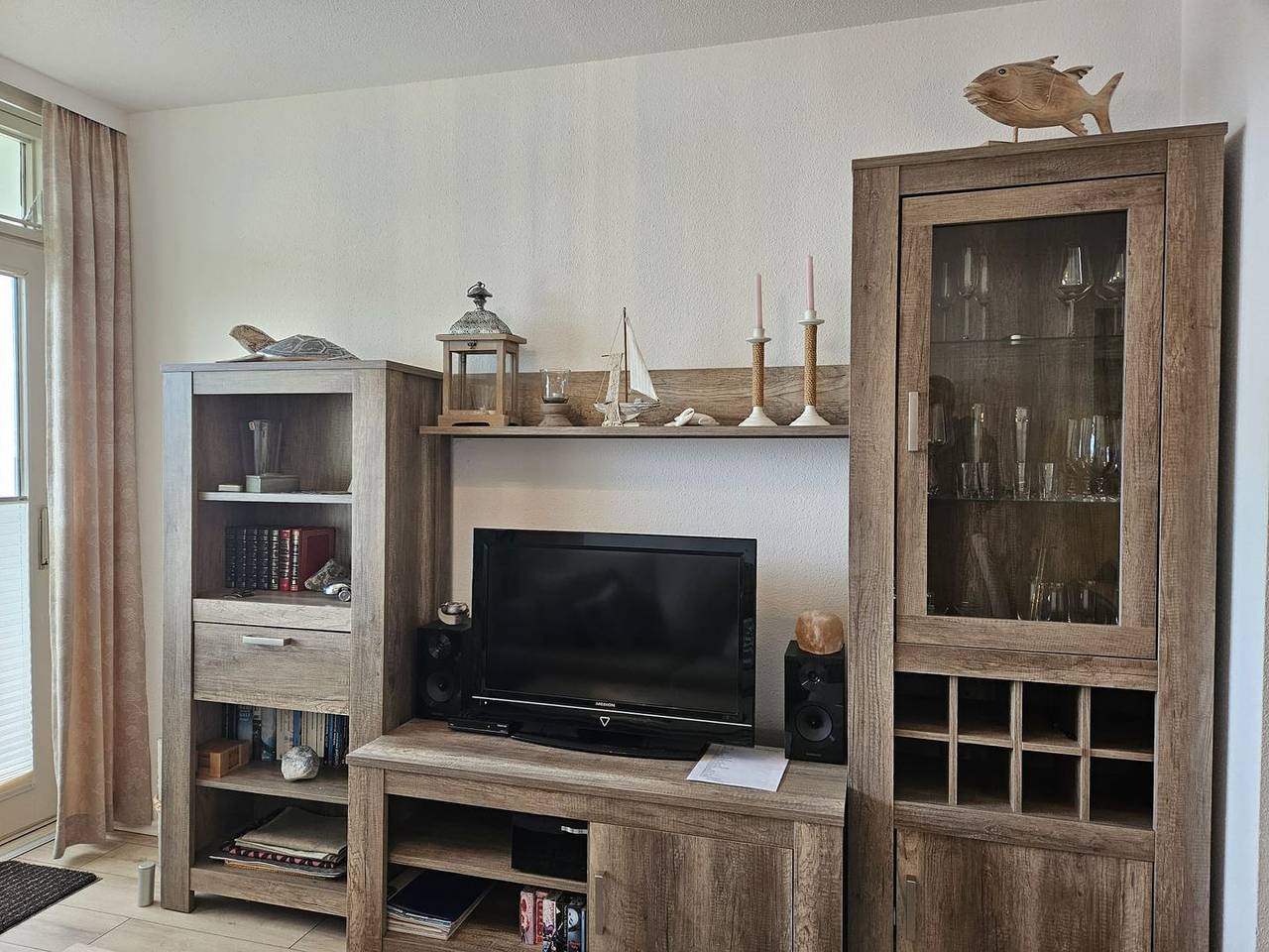 Ganze Wohnung, Gepflegte Ferienwohnung in gehobener Ausstattung mit herrlichem Seeblick in Großenbrode, Ostholstein