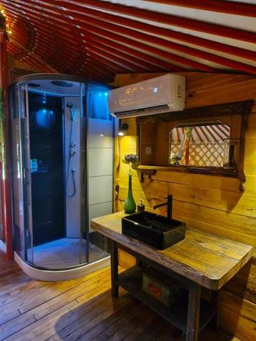 Cottage pour 2 personnes, avec jardin et vue à Bagnac-sur-Célé