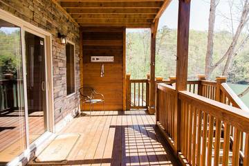 Vacation House for 26 Guests in Norris Lake, Tennessee, Picture 3