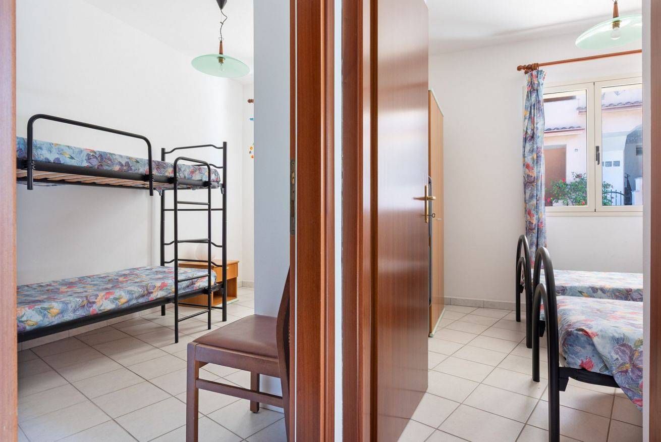 Ganze Wohnung, Guesthost - Cozy Flat with Terrace by the Sea in Buggerru, Costa Verde (Sardinien)