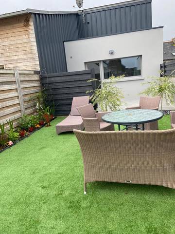 Gîte pour 6 personnes, avec terrasse dans Saint-René