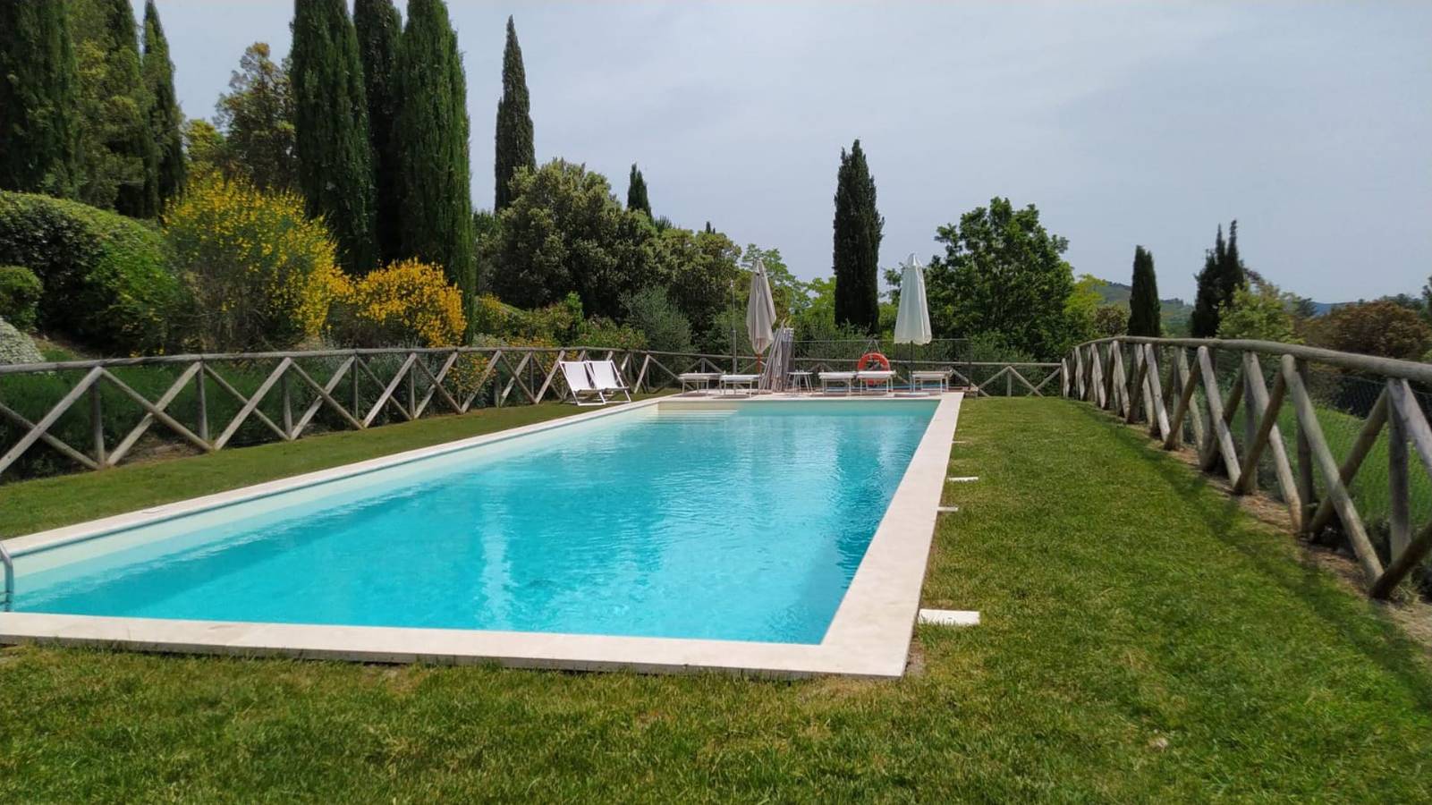 Podere i Casini in Casole d'Elsa, Siena Province