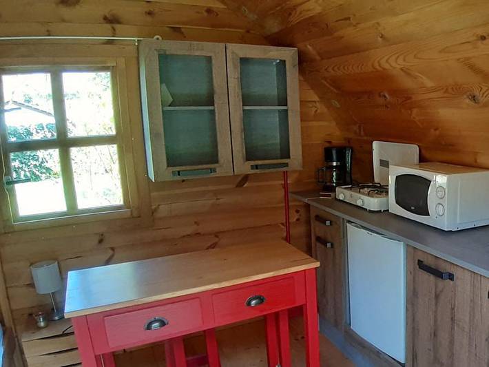 Camping pour 2 personnes, avec bassin pour enfant, animaux acceptés en Ardèche - 3