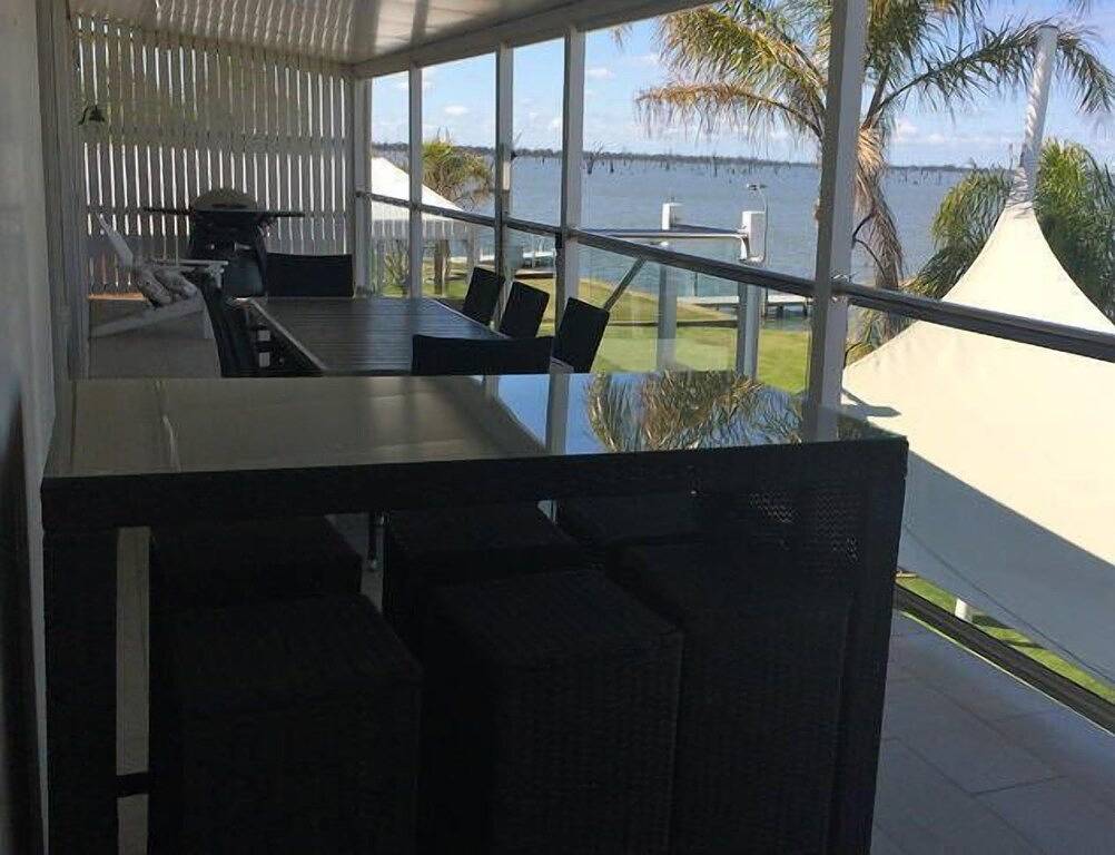 Das Weiße Haus am Lake Mulwala in Mulwala, New South Wales