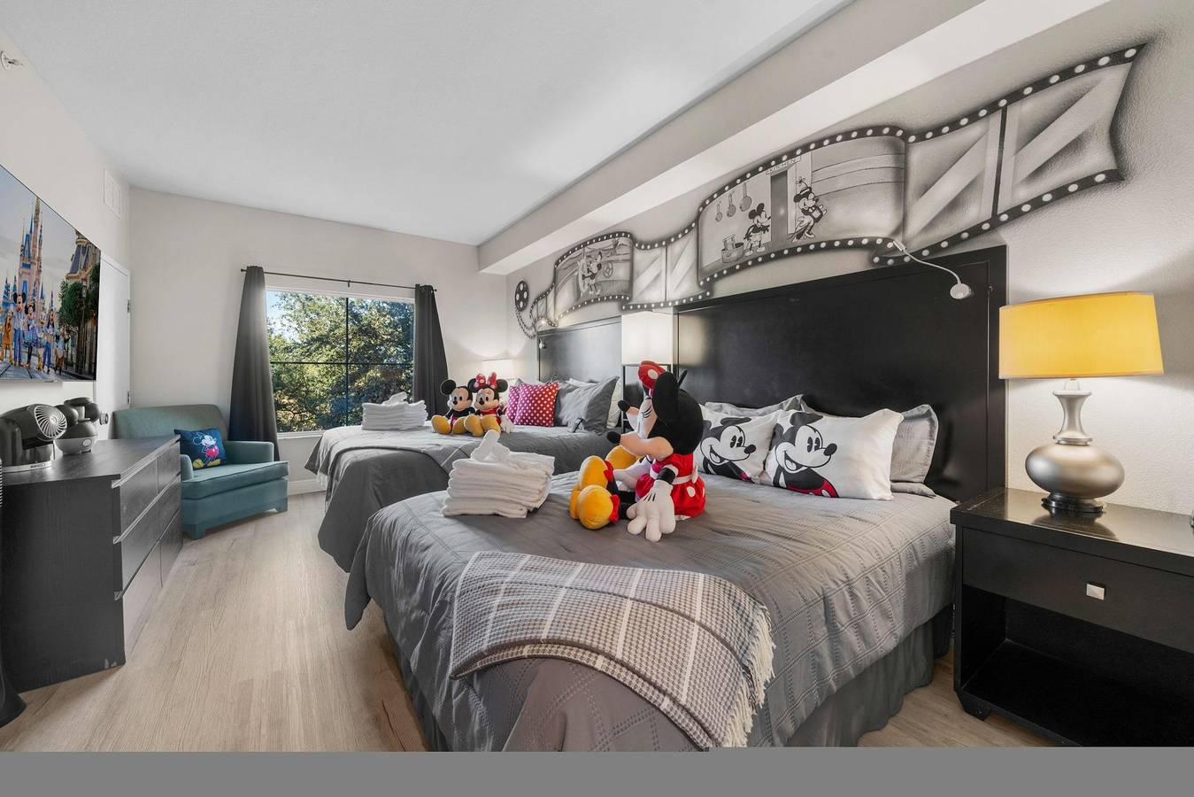 Apartamento entero, Pool View * Disney*Universal*Free Shuttle/Parking in Condado de Orange (FL)