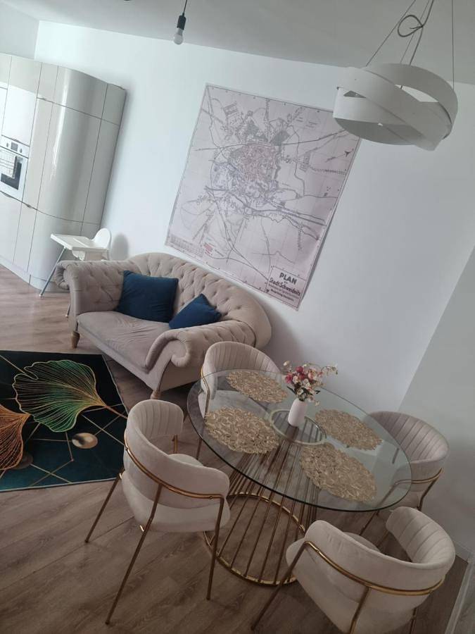 Cały apartament, Three-Bedroom Apartment in Świdnica, Dolny Śląsk