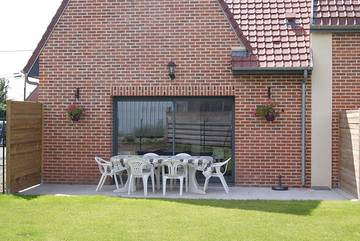 Gîte pour 8 personnes, avec terrasse et jardin dans Hauts-de-France