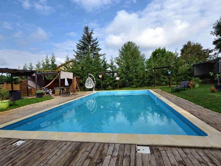 Five-Bedroom House in Cormatin, Région de Mâcon