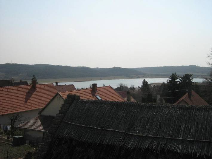 Gîte pour 4 personnes, avec terrasse à Tihany - 3