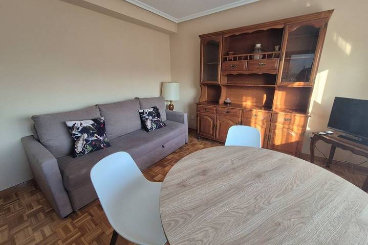Appartement entier, Appartement de vacances pour 4 personnes in Distrito Centro (Gijón), Gijón