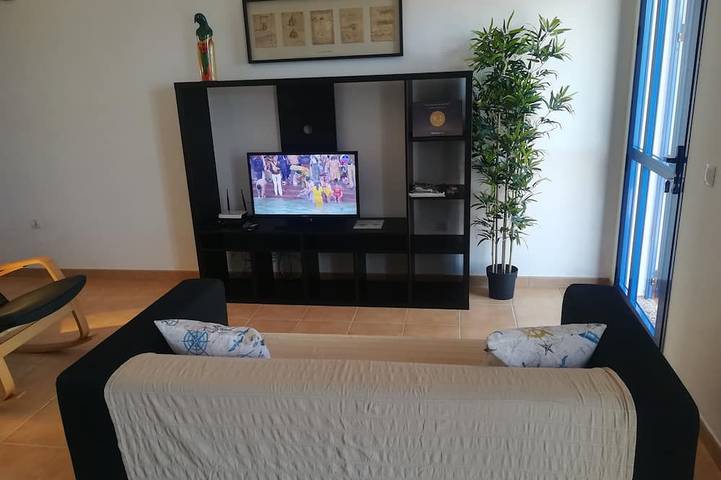 Gîte pour 4 personnes, avec balcon à Orzola - 3