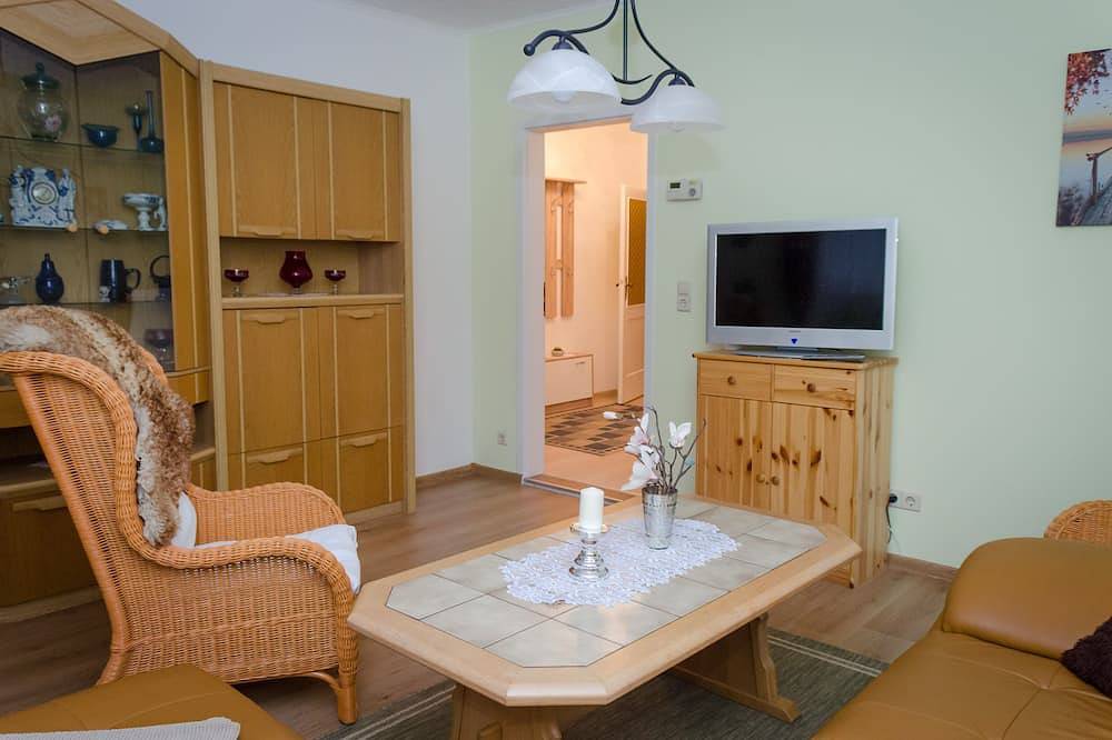 Appartement entier, Dans la maison Hundt vous pouvez sentir \"bricoler\". in Ostritz, Oberlausitz Niederschlesien