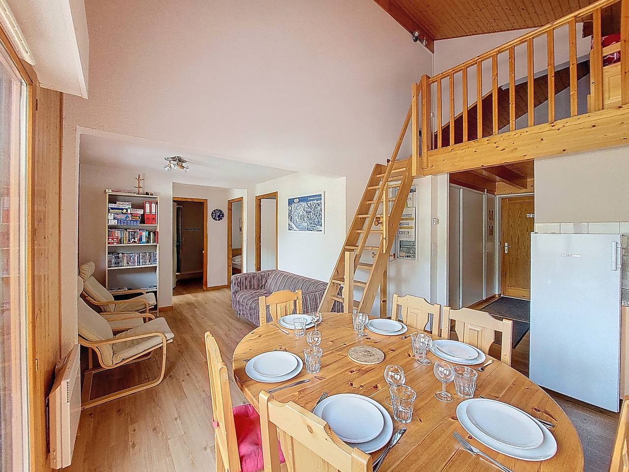 Appartement entier, Appartement Spacieux Avec Balcon- Saint Jean D'Aulps Station -Proche Morzine- 8 Personnes - Ourson 57/58  in Saint-Jean-d'Aulps, Les Portes du Soleil