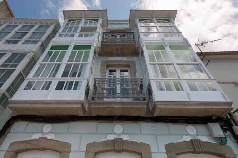 Apartamento entero, 2 dormitorios (2ª Planta) \"Apartamentos Bestarruza\" in Mugardos, Costa de Galicia