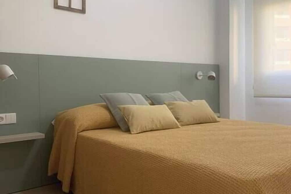 Apartamento entero, Propiedad asombrosa con todas las comodidades in Los Arenales del Sol, Elche