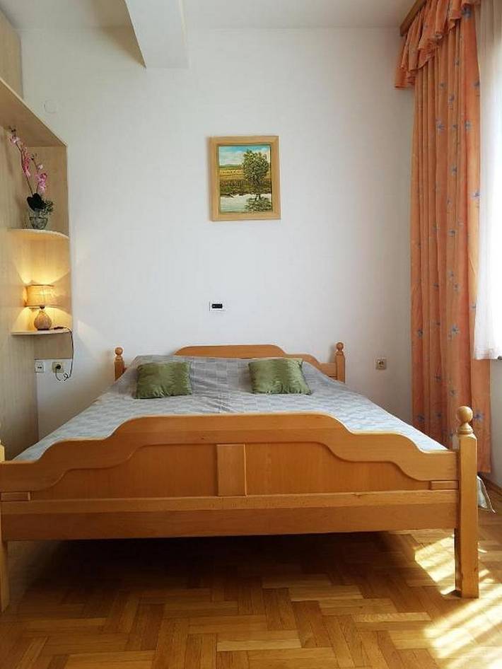 Zimmer mit Klima Pleternica, Slavonija S-23032-a in Pleternica, Pozega-Slawonien
