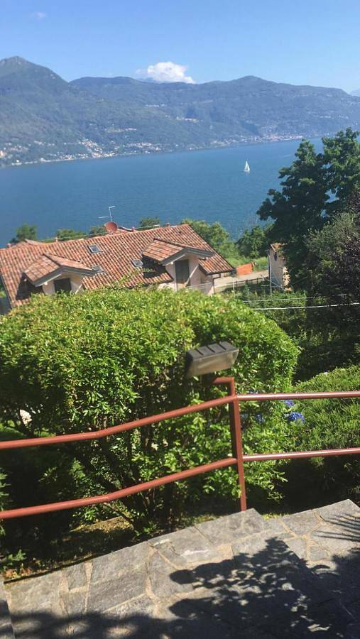 Ganze Wohnung, Residenza vista lago mozzafiato in Castello Valtravaglia, Castelveccana