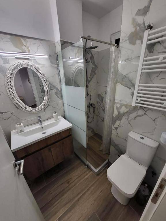 Appartamento intero, Appartamento vacanze per 4 persone in Sezione centrale di Atene, Atene