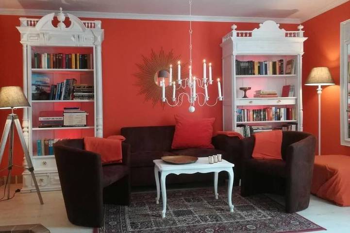 Location de vacances pour 6 personnes, avec jardin et piscine à Gensac - 2