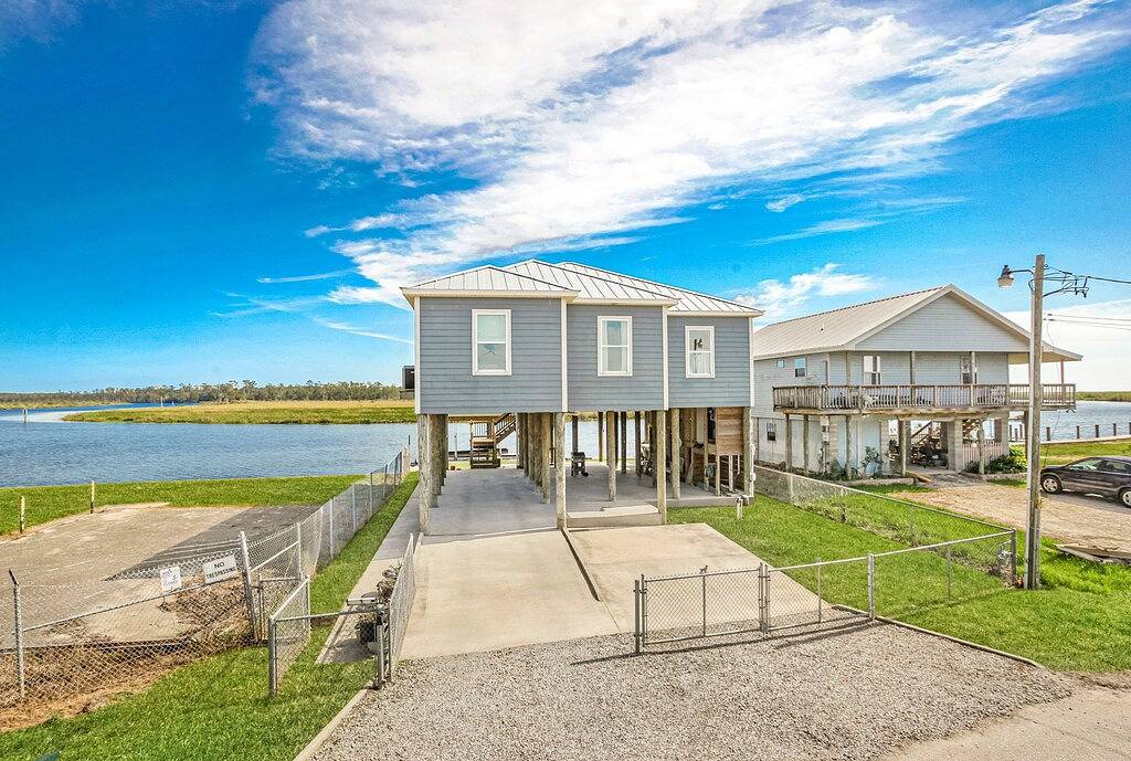 Bayou Lacombe Big Branch Wildlife Refuge Retreat in Lake Pontchartrain