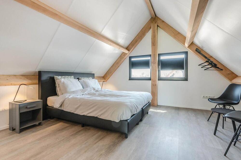 Luxuriöses Ferienhaus mit Reetdach für 6 Personen in Baarle-Nassau, Nordbrabant
