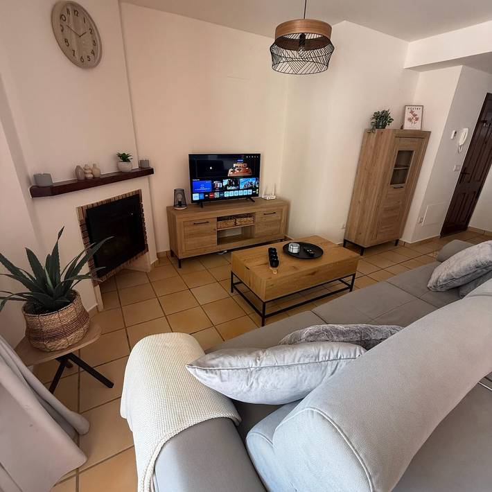 Apartamento entero, Apartamento 'Casa Tranquila' con Vistas a la Montaña, Wi-Fi y Aire Acondicionado in Hacienda del alamo, Fuente Álamo de Murcia