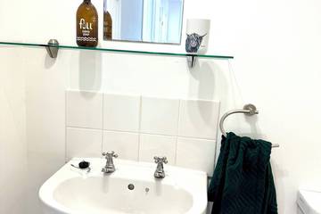 Cottage for 5 People in Bedford, Bedfordshire, Photo 4