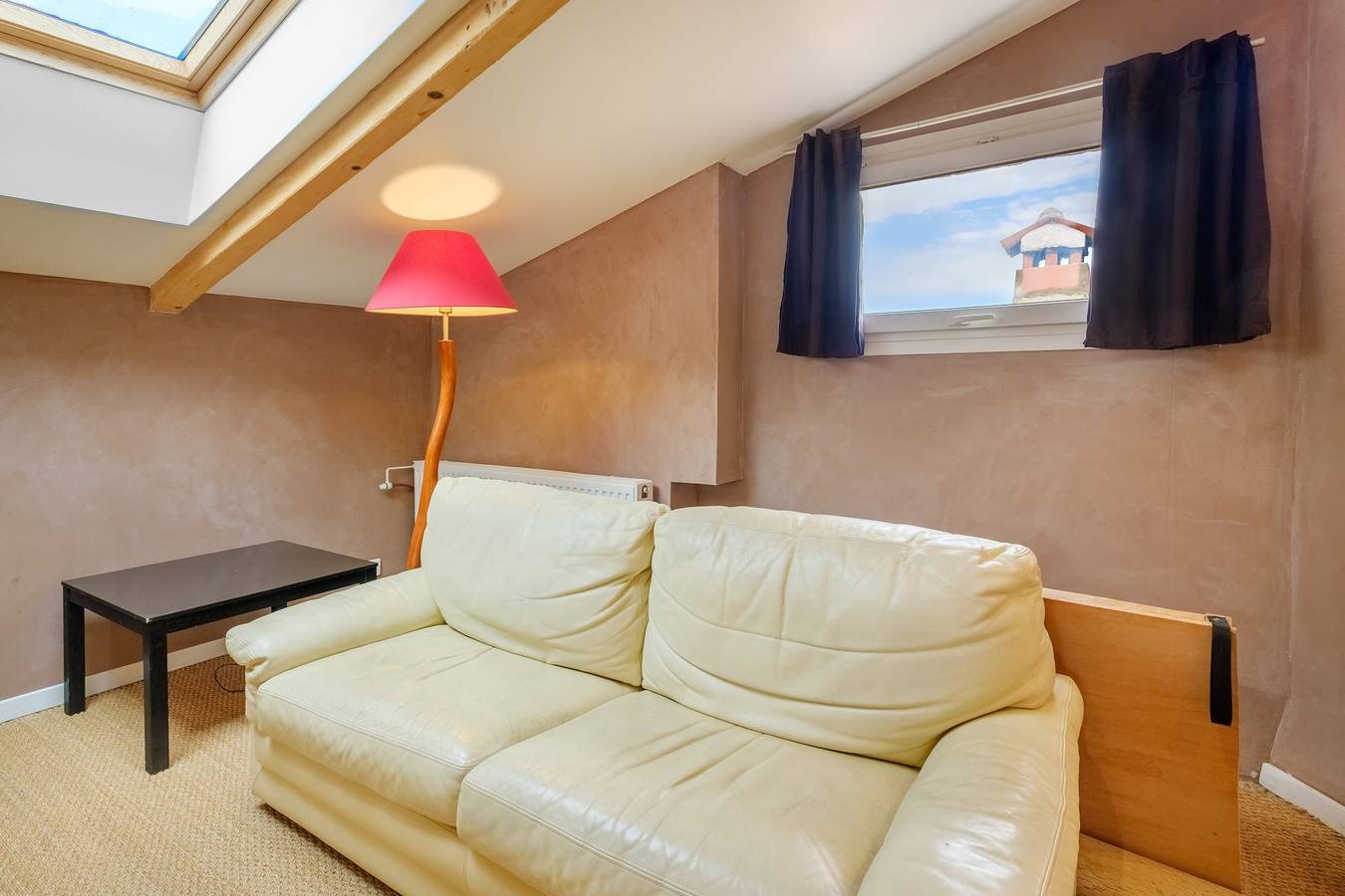 Loft 50m² in alle rust met uitzicht op prachtig zwembad, foto 10