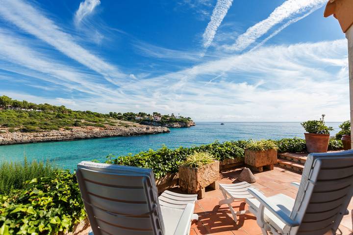 Ferienhaus für 4 Personen, mit Garten und Terrasse, kinderfreundlich in Cala Mendia