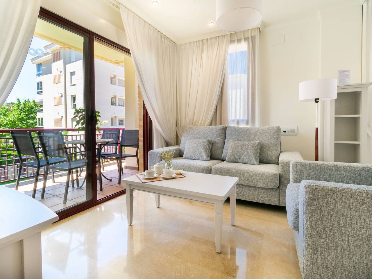 Entire apartment, Modern apartment in Albir with pool view in L'Albir, Alfàs del Pi