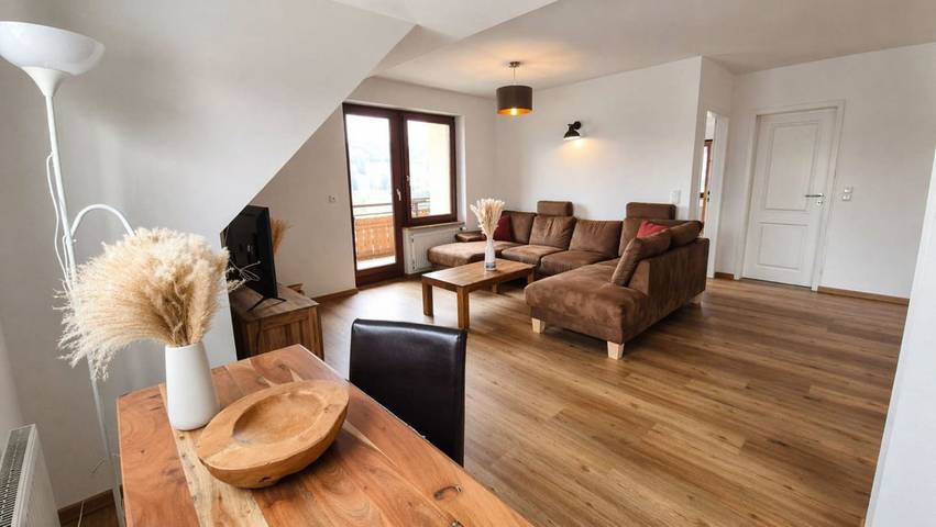 Ferienwohnung für 10 Personen, mit Balkon und Terrasse sowie Ausblick in Braunlage - 2