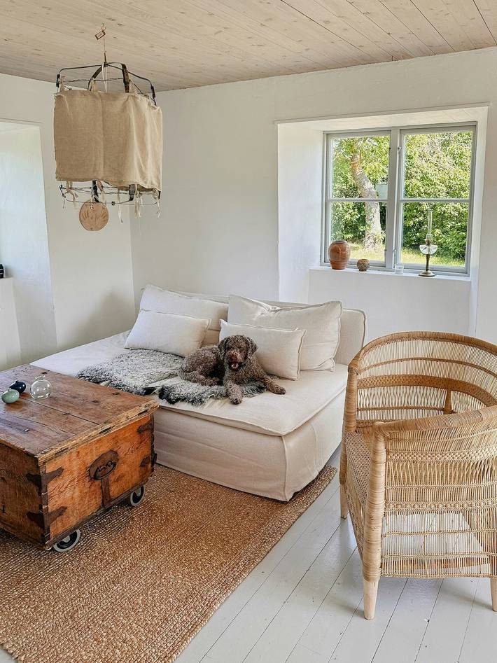 Gotländisches Steinhaus mit Pool in der Nähe von Visby in Gotland